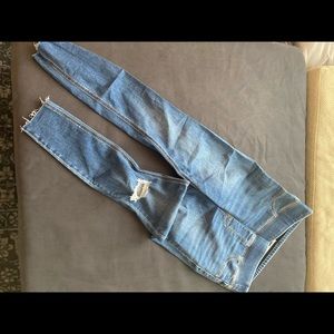 Old navy pull on jeans